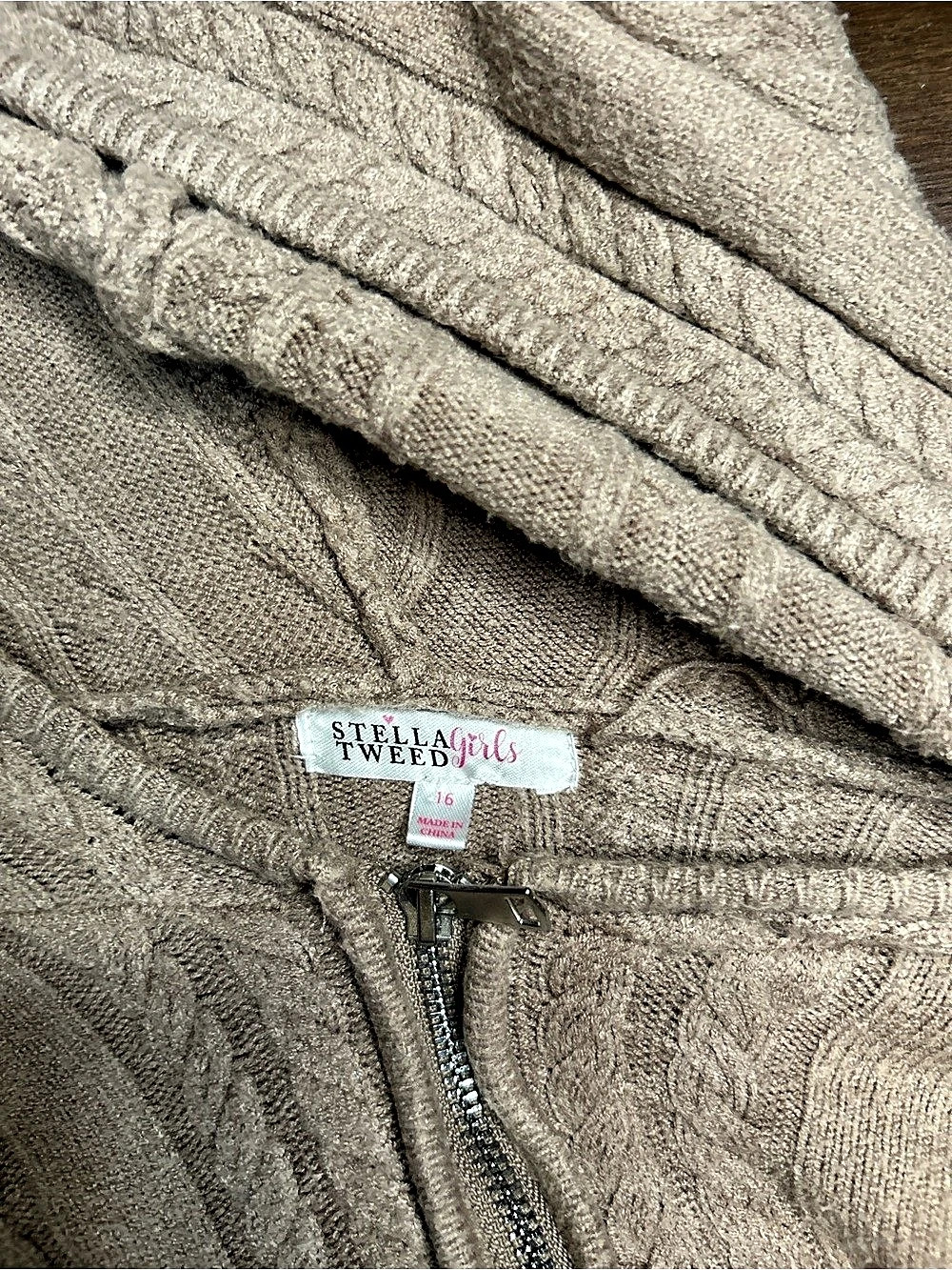 Stella McCartney Cable Knit Hooded Set in Beige - Picture 3 of 3